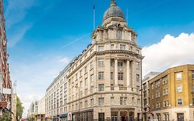 Travelodge City Road London 3*